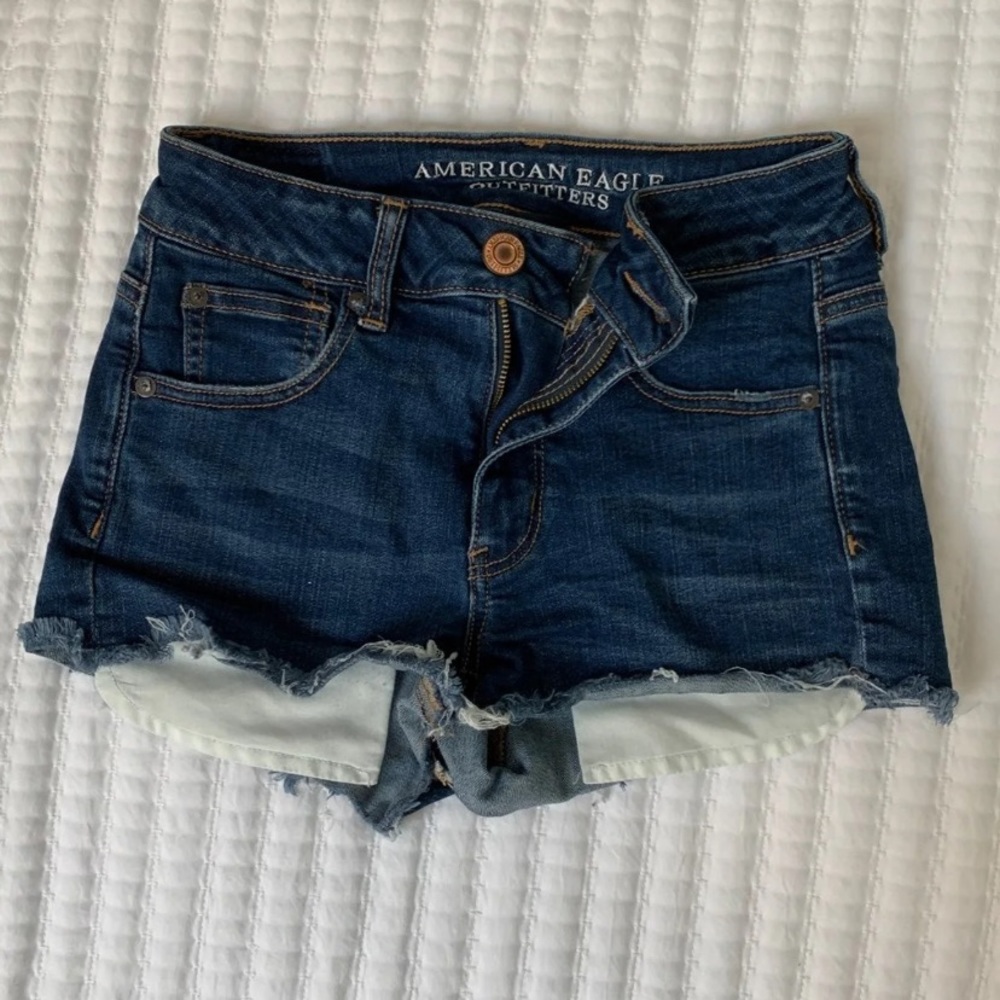 American Eagle high rise shorts - Picture 1 of 2
